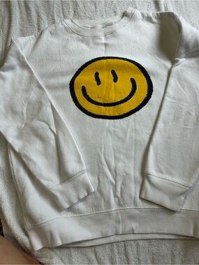 Vintage Havana White Sweatshirt with Pastel Stripe Tag
